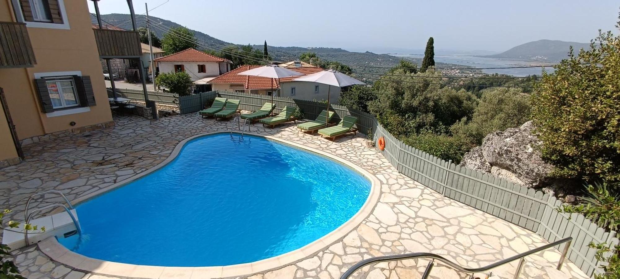 Holidays Apartment *